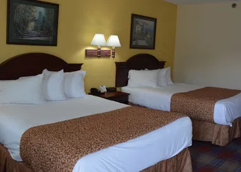 Travelodge by Wyndham Montgomery East hotel thumbnail 4