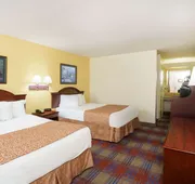 Travelodge by Wyndham Montgomery East hotel detail image 7