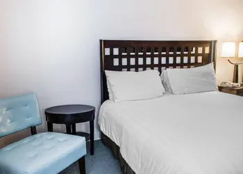 Sunchase Inn & Suites hotel thumbnail 3