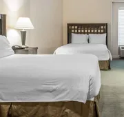 Sunchase Inn & Suites hotel detail image 4