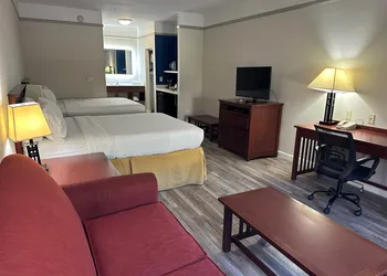 Holiday Inn Express Hotel & Suites San Dimas by IHG hotel thumbnail 6