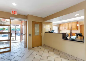 Extended Stay America Select Suites Atlanta Marietta Wildwoo hotel thumbnail 2