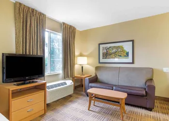 Extended Stay America Select Suites Atlanta Marietta Wildwoo hotel thumbnail 6