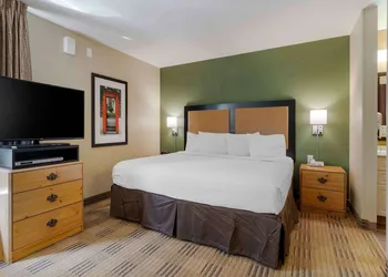 Extended Stay America Select Suites Atlanta Marietta Wildwoo hotel thumbnail 8