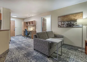 TownePlace Suites by Marriott Raleigh Cary-Weston Parkway hotel thumbnail 4