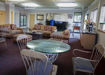 University Inn & Suites San Antonio hotel thumbnail 2