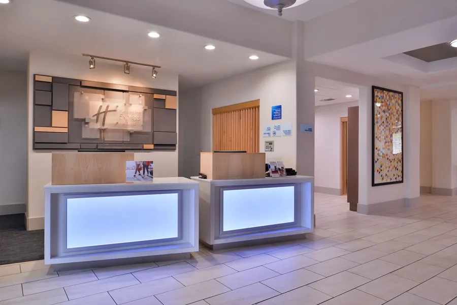 Holiday Inn Express & Suites San Antonio NW - Medical Area by IHG hotel detail image 2
