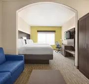 Holiday Inn Express & Suites San Antonio NW - Medical Area by IHG hotel detail image 7