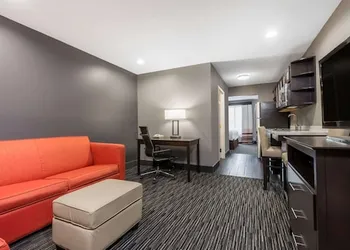 Hawthorn Extended Stay by Wyndham Columbus West hotel thumbnail 5