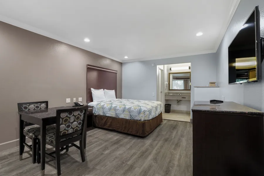 Motel6 Carlsbad, CA - North hotel detail image 6