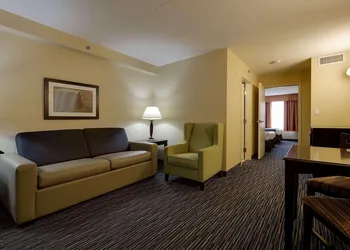 Country Inn & Suites by Radisson, Niagara Falls, ON hotel thumbnail 7