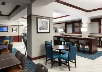 Hampton Inn & Suites Oklahoma City-Bricktown hotel thumbnail 3