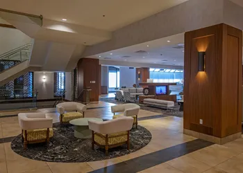 DoubleTree by Hilton Hotel & Conference Centre Regina hotel thumbnail 7