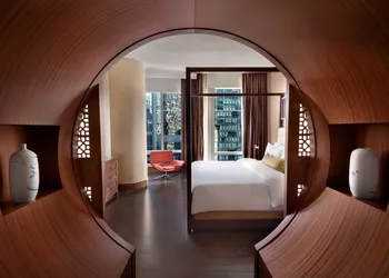 Shangri-La Toronto hotel thumbnail 4