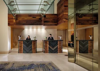 The Ritz-Carlton, Toronto hotel thumbnail 2