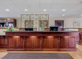 Best Western Plus Dubuque Hotel & Conference Center hotel thumbnail 3