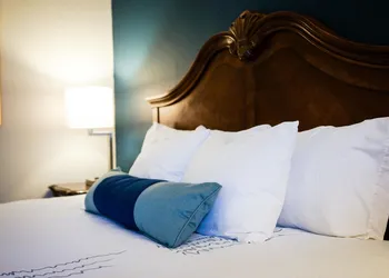 Best Western Plus Dubuque Hotel & Conference Center hotel thumbnail 5