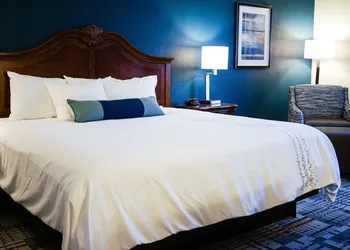 Best Western Plus Dubuque Hotel & Conference Center hotel thumbnail 6