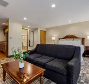 Best Western Plus Dubuque Hotel & Conference Center hotel detail image 7