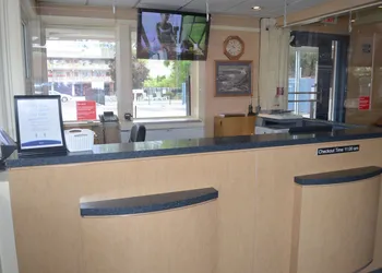 Travelodge by Wyndham Niagara Falls at the Falls hotel thumbnail 4