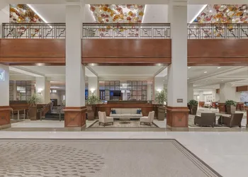 Capital Hilton hotel thumbnail 5