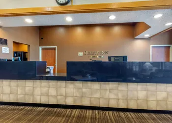 Quality Inn Exit 4 hotel thumbnail 2