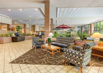 Quality Inn Exit 4 hotel thumbnail 4