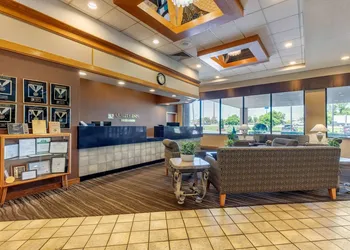 Quality Inn Exit 4 hotel thumbnail 5