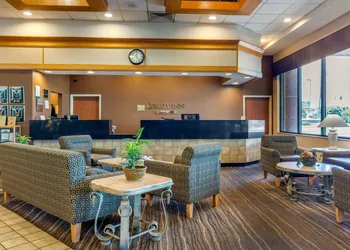 Quality Inn Exit 4 hotel thumbnail 3