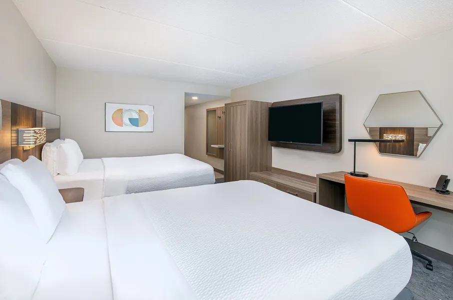 Holiday Inn Express Hotel & Suites Columbus at Northlake by IHG hotel detail image 6
