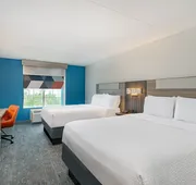 Holiday Inn Express Hotel & Suites Columbus at Northlake by IHG hotel detail image 7