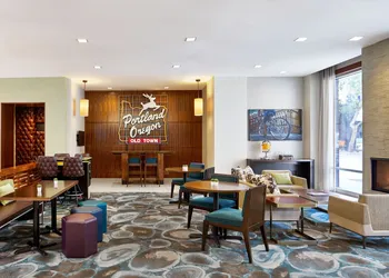 Courtyard by Marriott Portland City Center hotel thumbnail 5