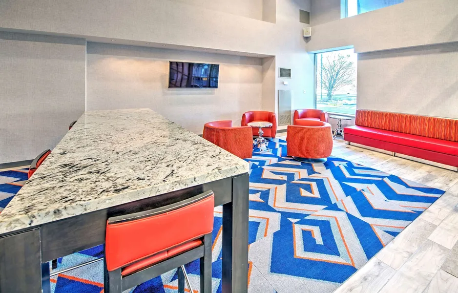 Hampton Inn by Hilton Ottawa hotel detail image 2