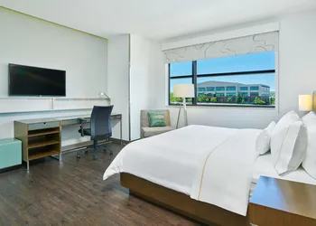 Element by Marriott Denver Park Meadows hotel thumbnail 6