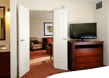 Homewood Suites by Hilton Anchorage hotel thumbnail 8