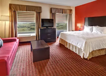 Hampton Inn & Suites Lebanon hotel thumbnail 7