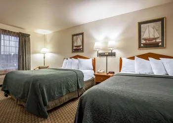 Quality Inn & Suites Federal Way - Seattle hotel thumbnail 6