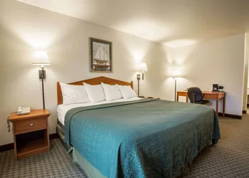 Quality Inn & Suites Federal Way - Seattle hotel thumbnail 7