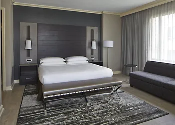 Dallas/Plano Marriott at Legacy Town Center hotel thumbnail 5