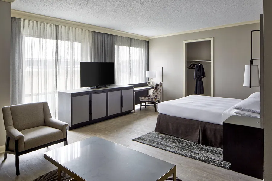 Dallas/Plano Marriott at Legacy Town Center hotel detail image 6