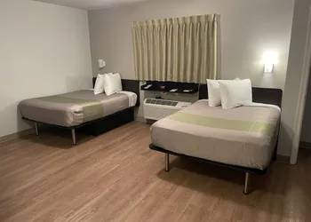 Studio 6 Extended Stay - Richmond, VA - I-64 West hotel thumbnail 6