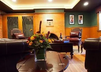 Patterson Inn hotel thumbnail 3