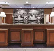 La Quinta Inn & Suites by Wyndham Corpus Christi-N Padre Isl hotel detail image 3