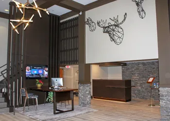 Delta Hotels by Marriott Burlington hotel thumbnail 2