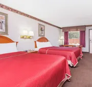 Regency Inn & Suites-Hamilton Place hotel detail image 3