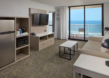 Four Points By Sheraton Virginia Beach Oceanfront hotel thumbnail 8