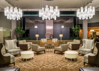 DoubleTree by Hilton Hotel Portland hotel thumbnail 2