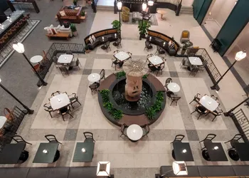 DoubleTree Suites by Hilton Hotel Lexington hotel thumbnail 2