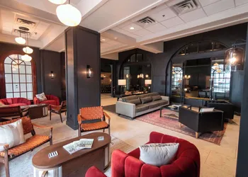 DoubleTree Suites by Hilton Hotel Lexington hotel thumbnail 3