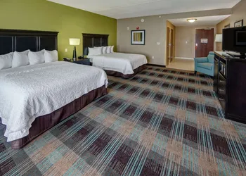 Hampton Inn & Suites Clarksville hotel thumbnail 6